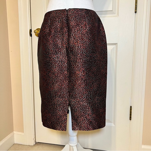 Lafayette 148 Metallic Animal Print Skirt Red Grey Silver Black Size 8 EUC - Picture 2 of 8